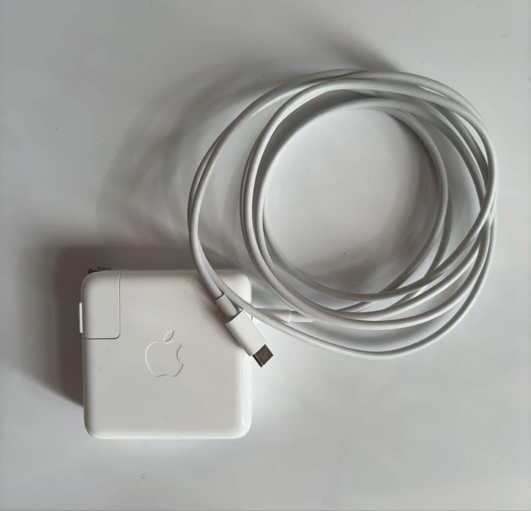 MacBook pro M1 13インチ 256GB 8GBメモリ