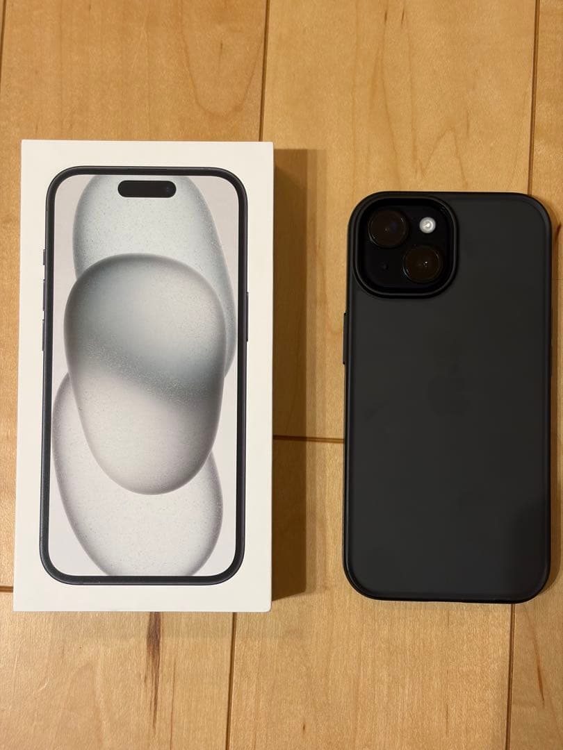 iPhone 15 128GB ブラック 99% SIMフリー 箱付　ケース付