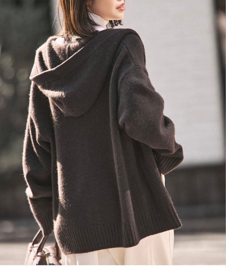 NOBLE YAKフーディーカーディガン