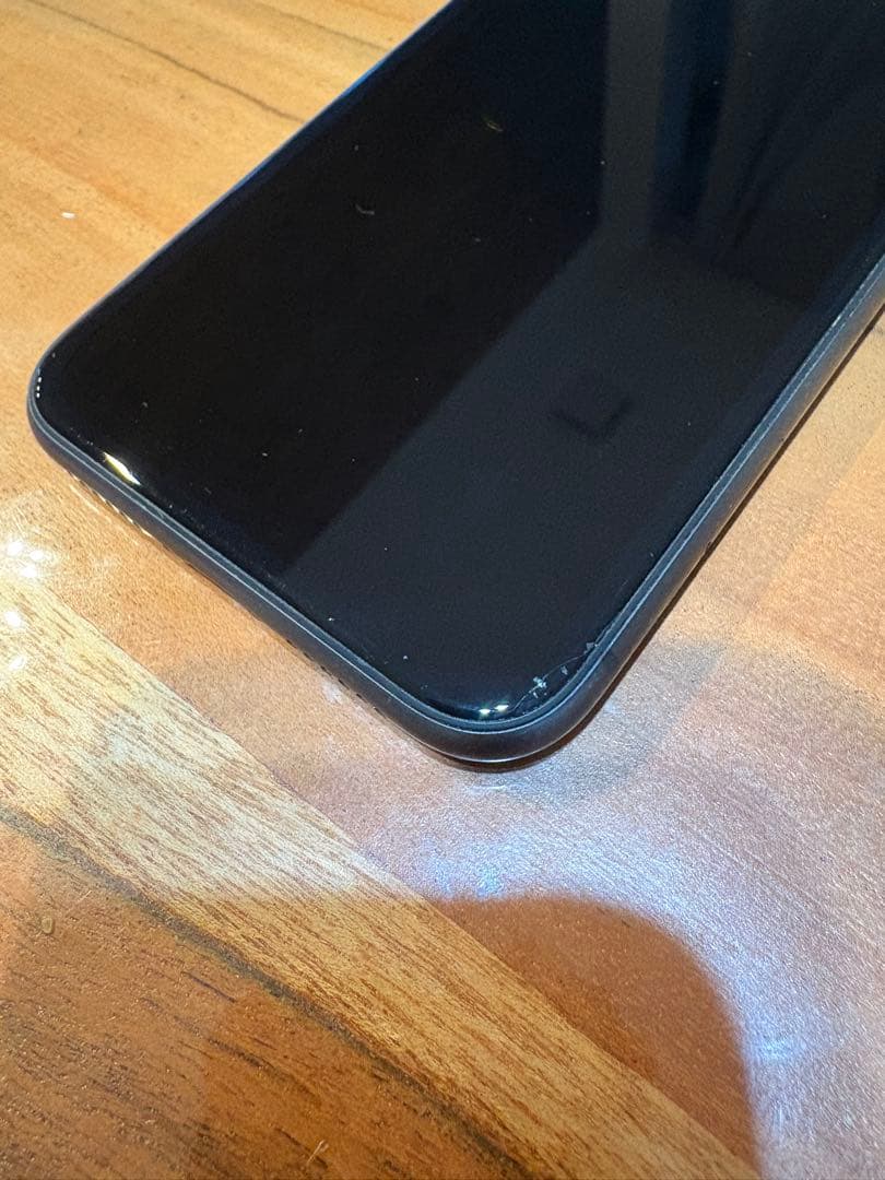 Apple iPhone 11 64GB 箱あり