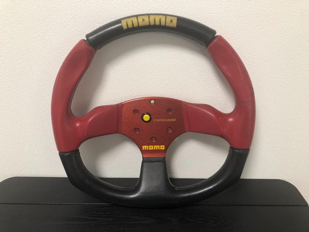 MOMO モモ COMMANDO ステアリング
