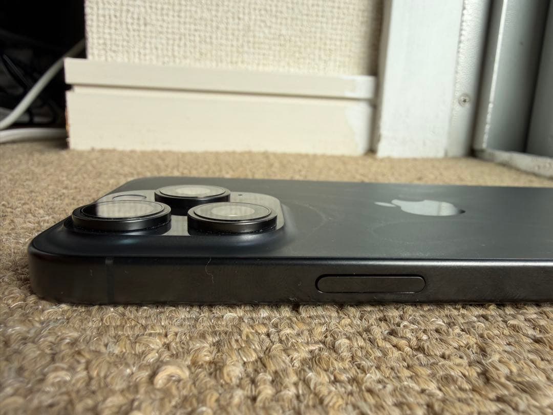 v*9様 iPhone 15promax 256GB 付属品無し