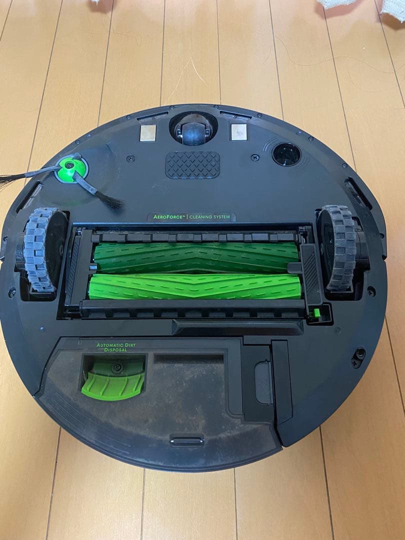 中古美品　iRobot roomba i3 ルンバ /クリーンベース