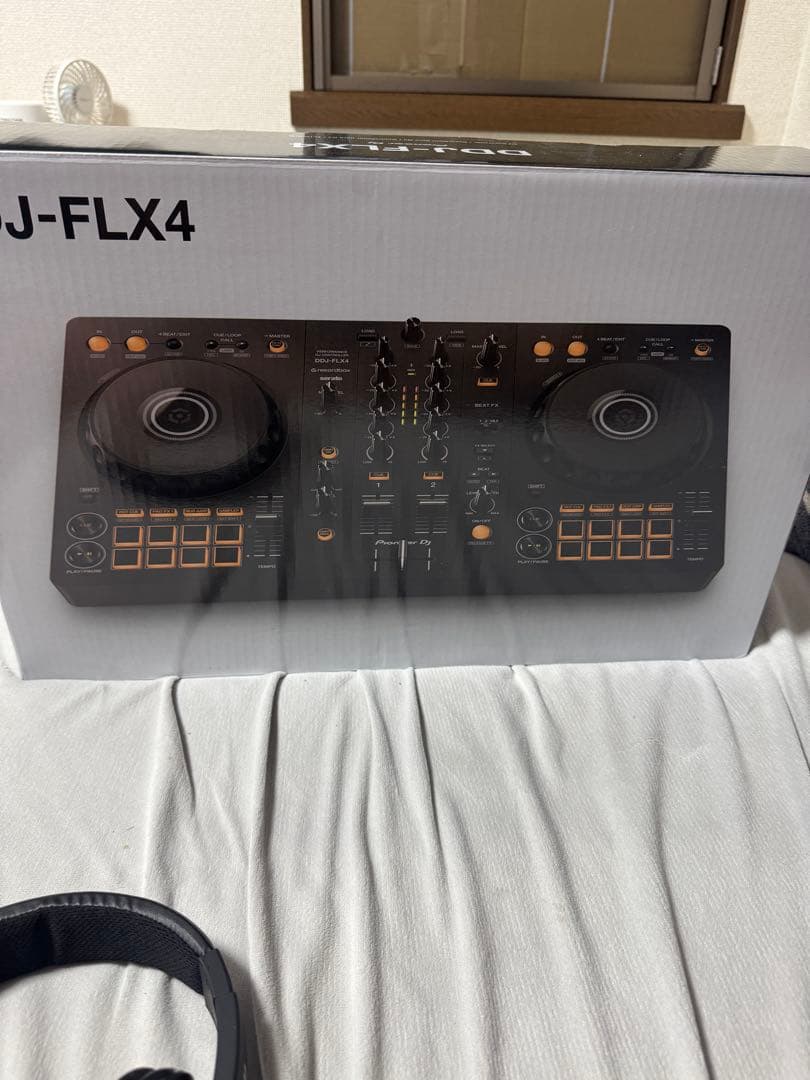 Pioneer DDJ-FLX4＋スピーカー、ヘッドフォン、PCスタンドセット