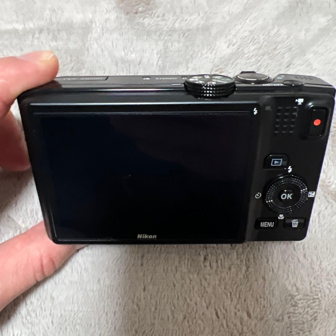 【ジャンク品】Nikon S8200 コンパクトデジタルカメラ