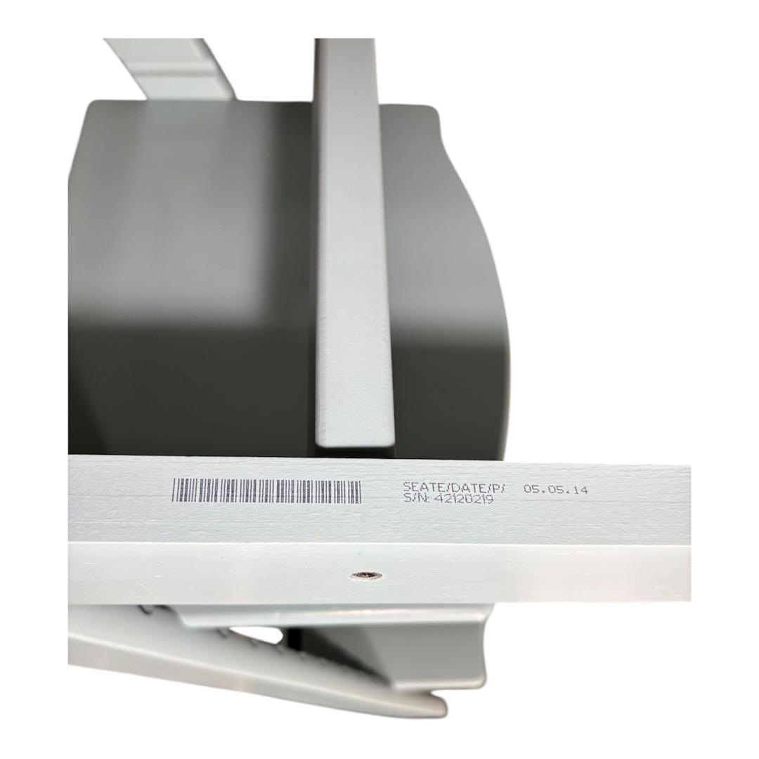 【新型】シリアルNo4　ストッケ トリップトラップ ハイチェア