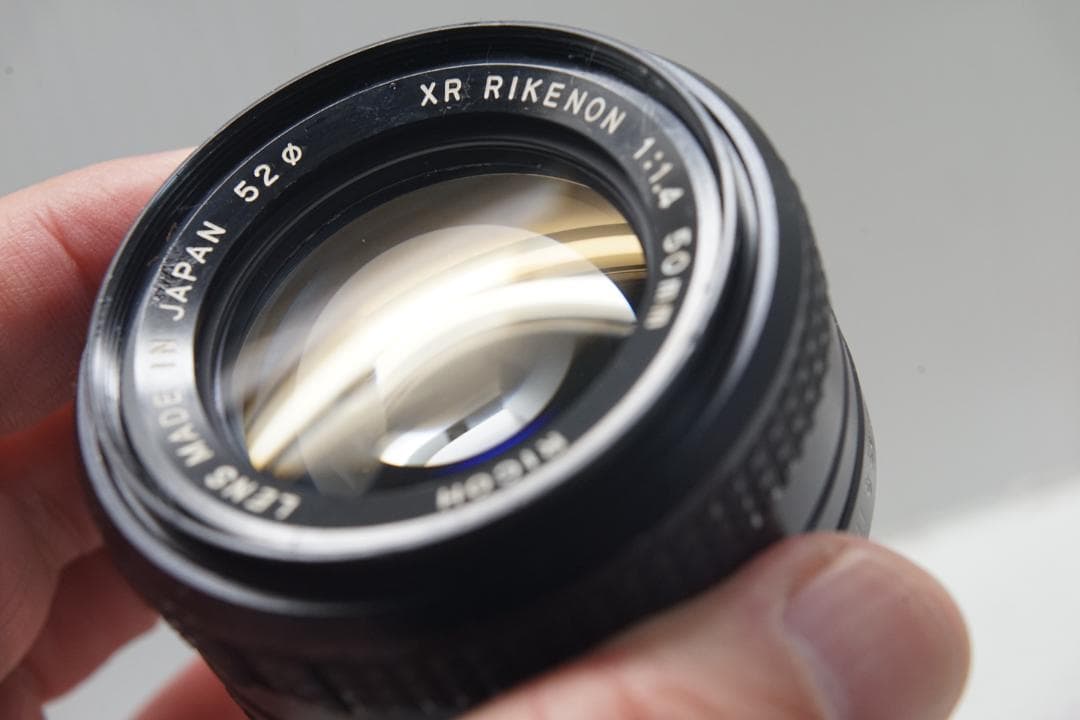 リコー　XR RIKENON 1.4 50mm　前後キャップ付き　882