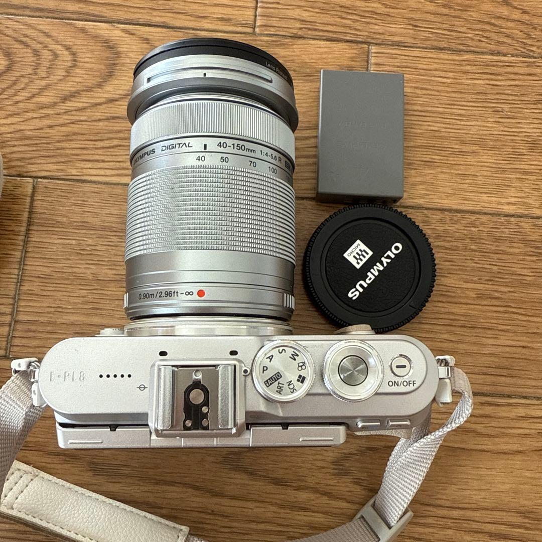 OLYMPUS PEN E-pl8 ホワイト 40-150mmレンズ(ジャンク)