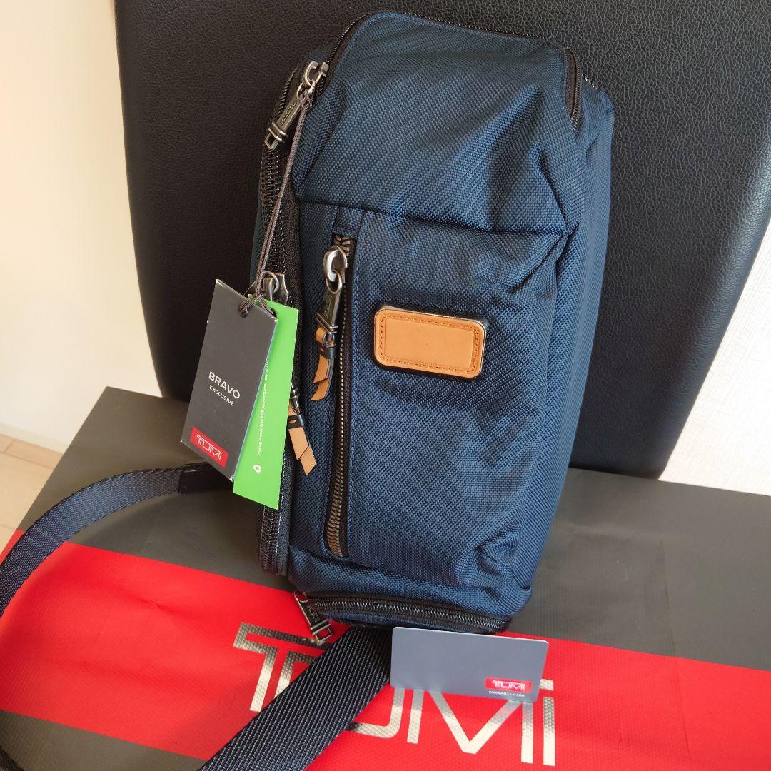 【正規品超美品】TUMI 232399NVYRE ケリー スリングバッグ