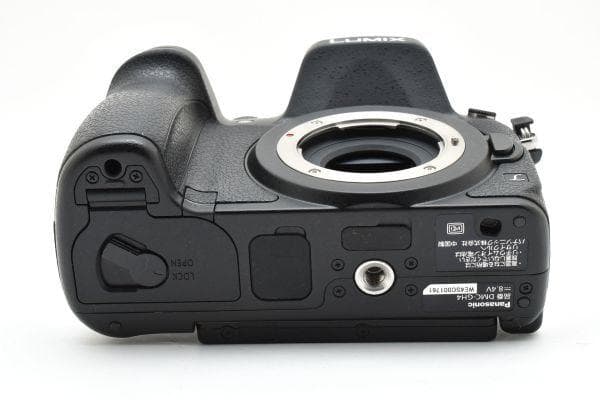 【ほぼ新品】パナソニック Panasonic LUMIX DMC-GH4 ボディ