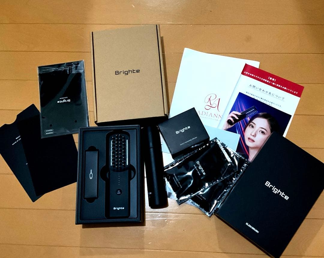 Brighte ELEKI BRUSH ローション・マスク・スカルプブラシ付き