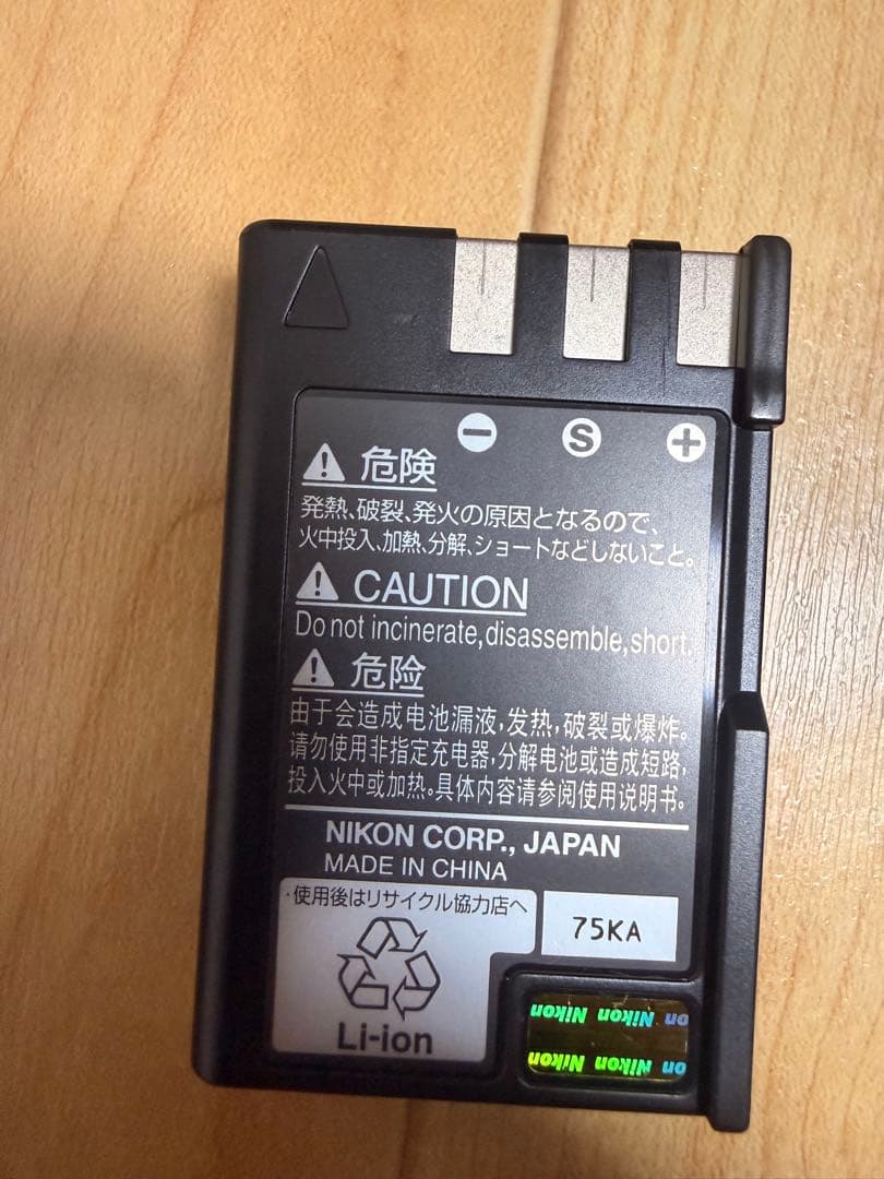 ［極美品］Nikon D40X デジタル一眼レフカメラ