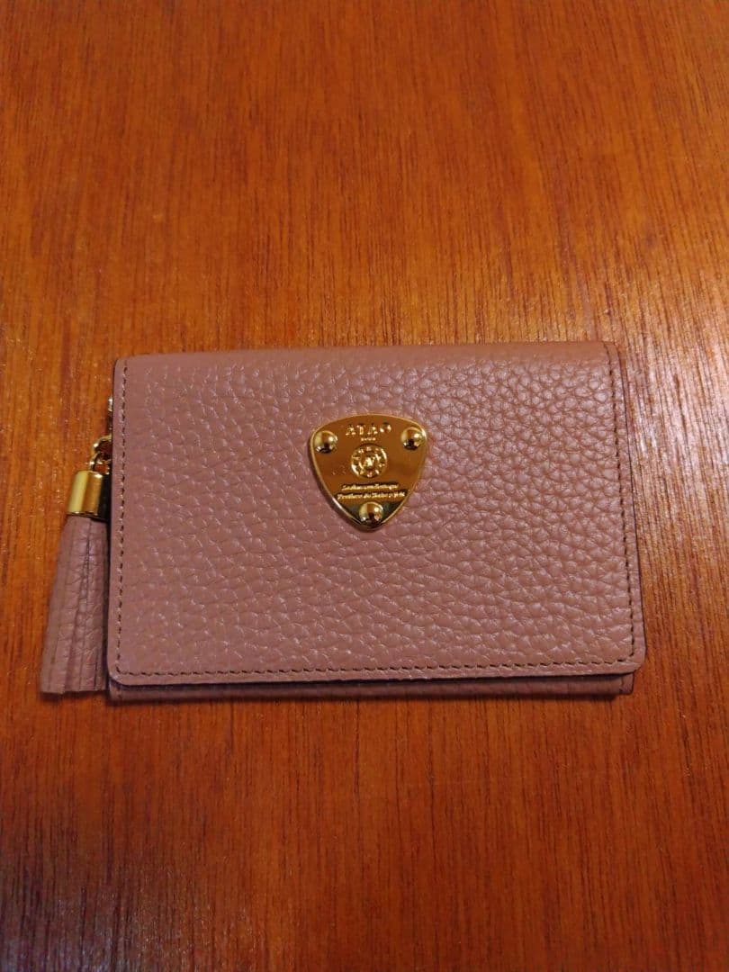 ATAO 名刺入れ　アーモンド