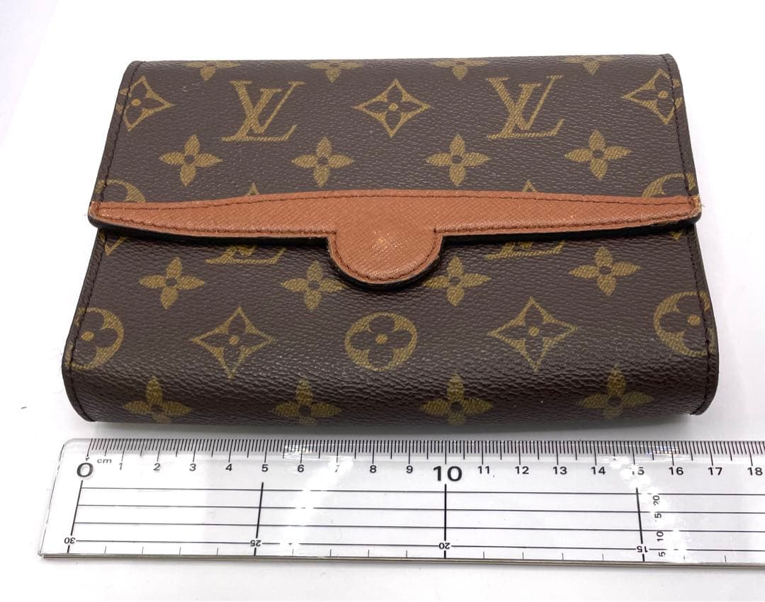 Louis Vuitton ポーチ