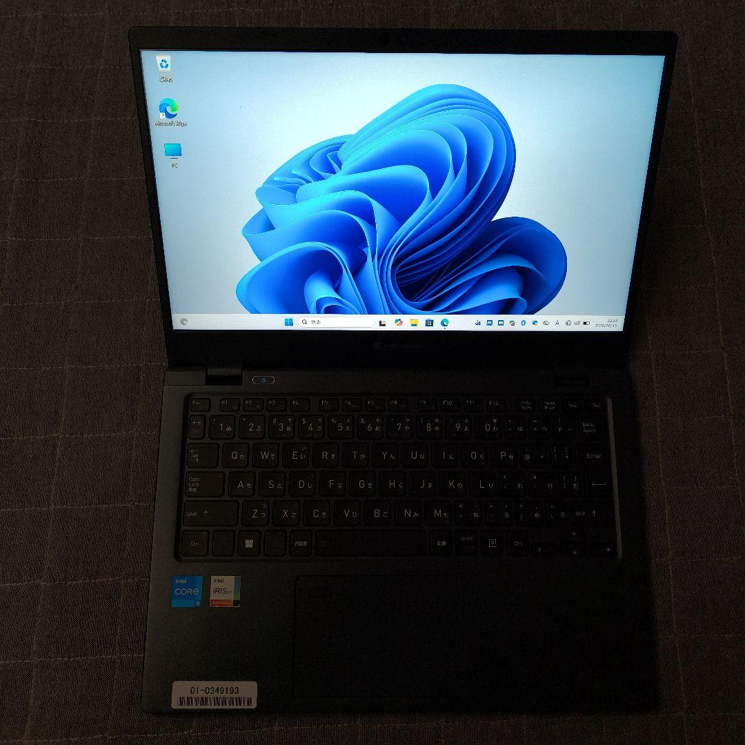 美品 Dynabook 超軽量 驚速 12世代i5 16GB 512GB 81