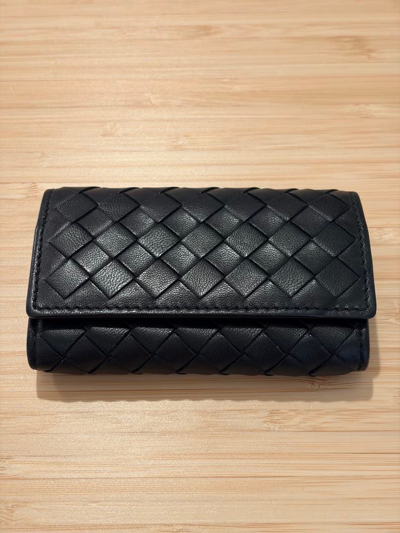 ボッテガヴェネタ イントレチャート レザー ケース 財布