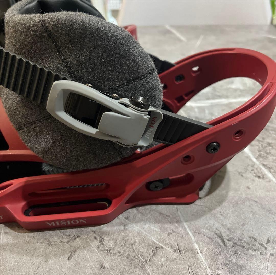 ￼BURTONバートン MISSION ESTビンディング　Ｍ／Ｌスノーボード