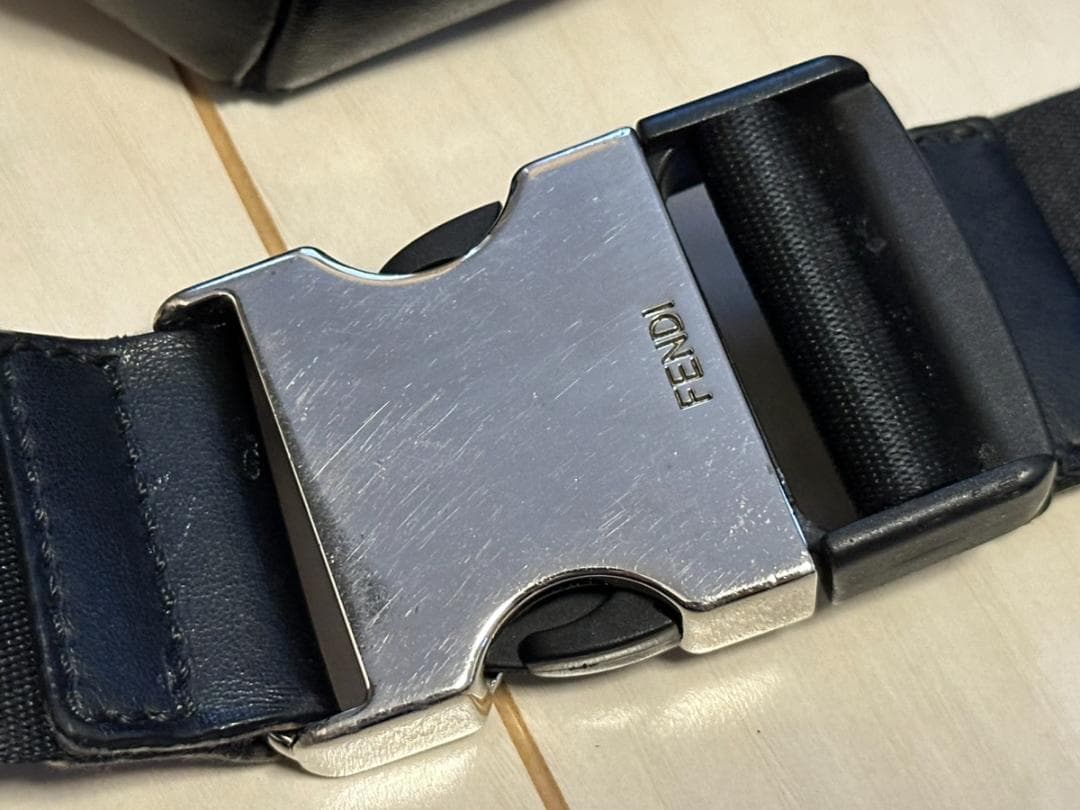 【訳アリ特価】FENDI フェンディ ボディバッグ メンズ