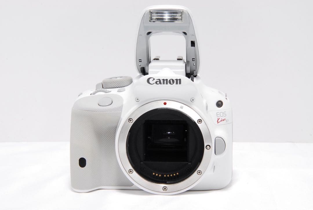 【ショット数700回】Canon EOS kiss X7 ホワイト スマホ転