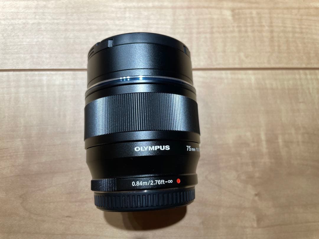 M.ZUIKO DIGITAL ED 75mm F1.8(ブラック）