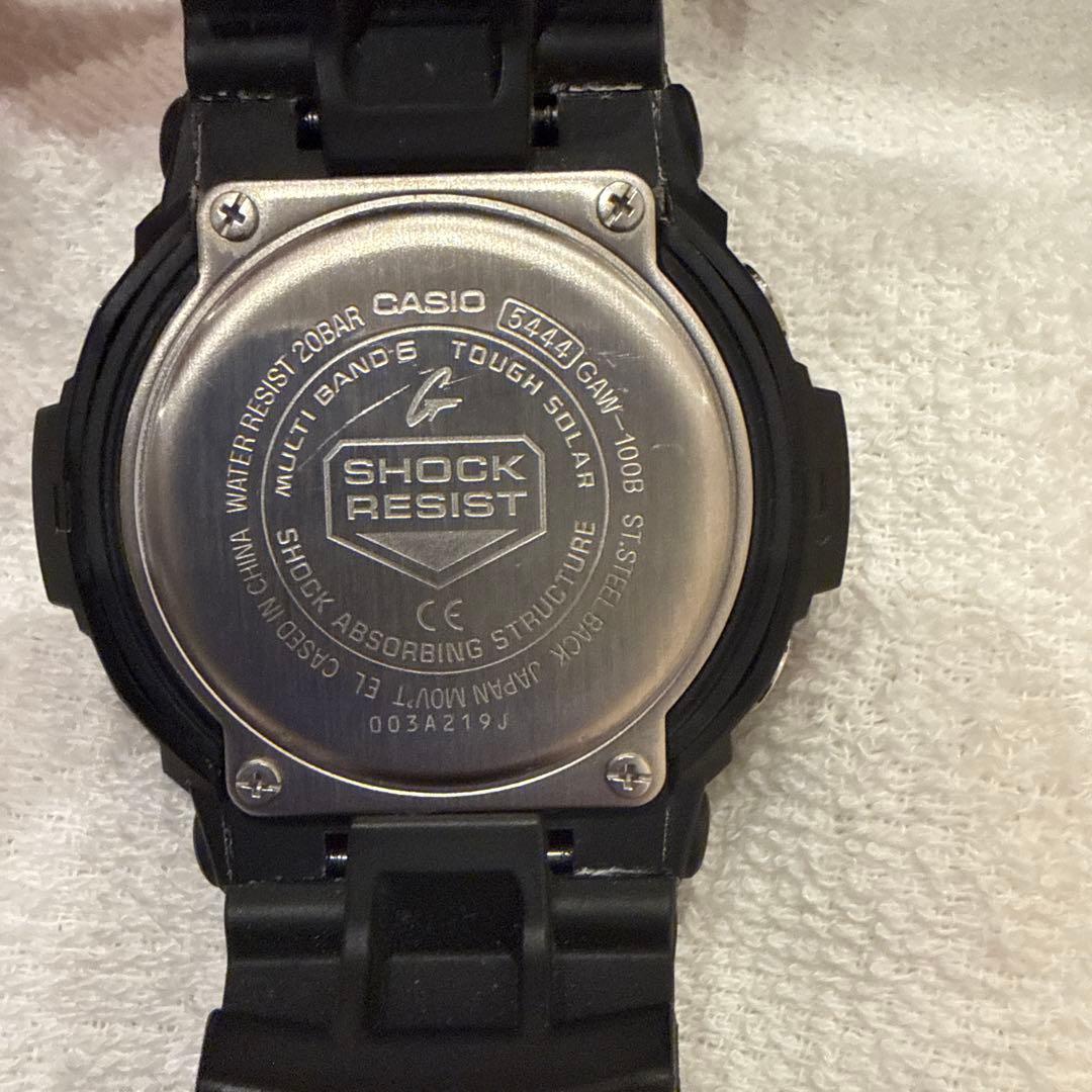 中古品　カシオ　G-SHOCK GAW-100B 電波ソーラー腕時計