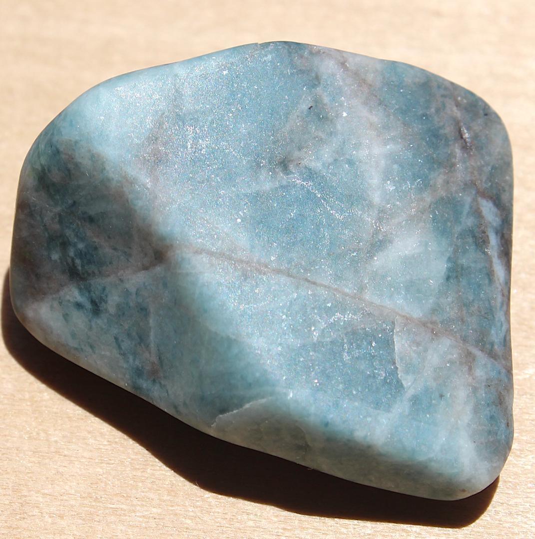 とぅーやん［深海ブルー］糸魚川翡翠 入りコン沢 青翡翠 原石 17.8g