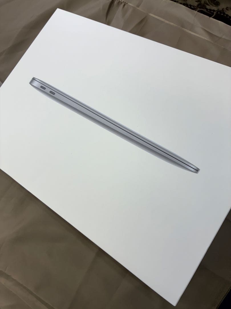 電池100％ MacBook Air (M1, 2020) メモリ8G 256G