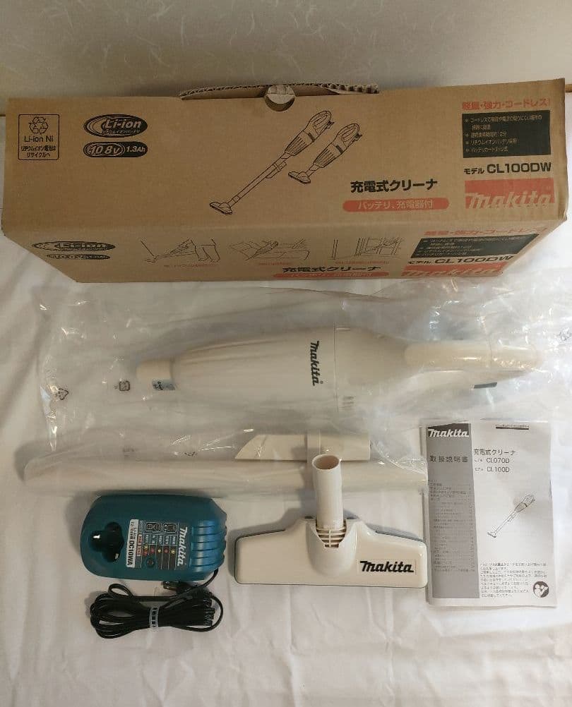 makita 充電式クリーナ CL100DW 差込式バッテリ、充電器付
