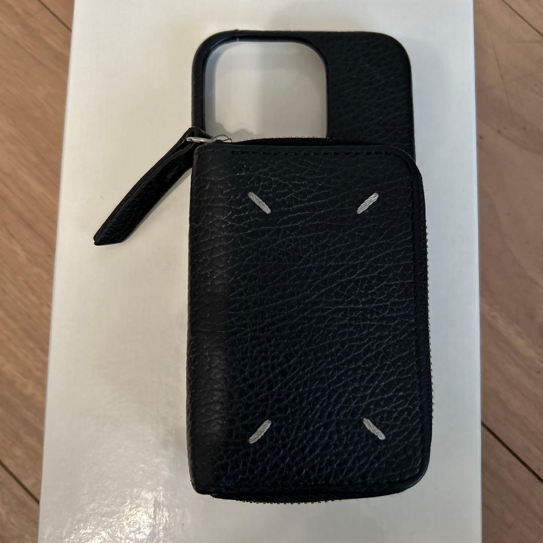 メゾンマルジェラ　iPhoneケース