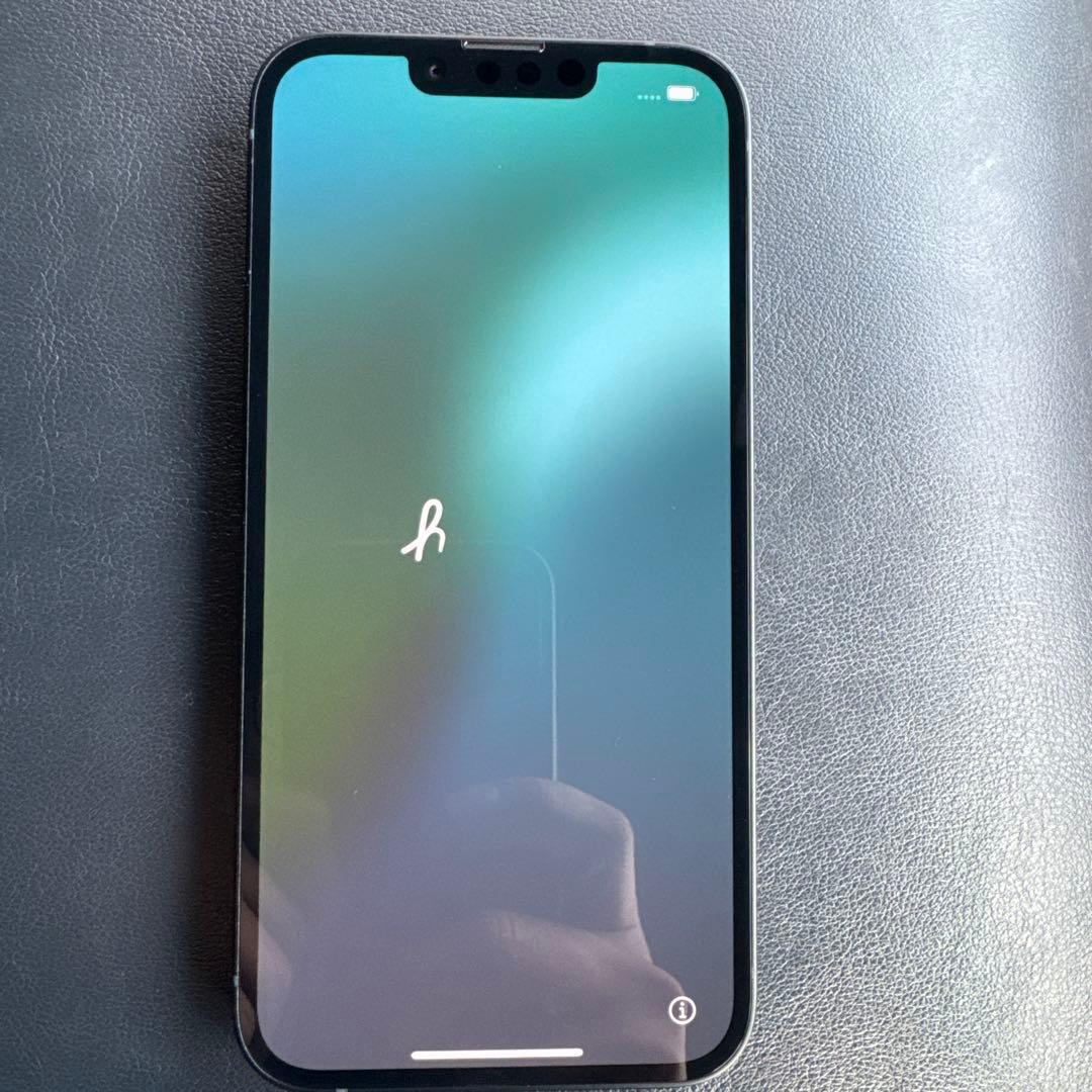 未使用品同等　iPhone 16eブラック 本体 128g iPhone16e