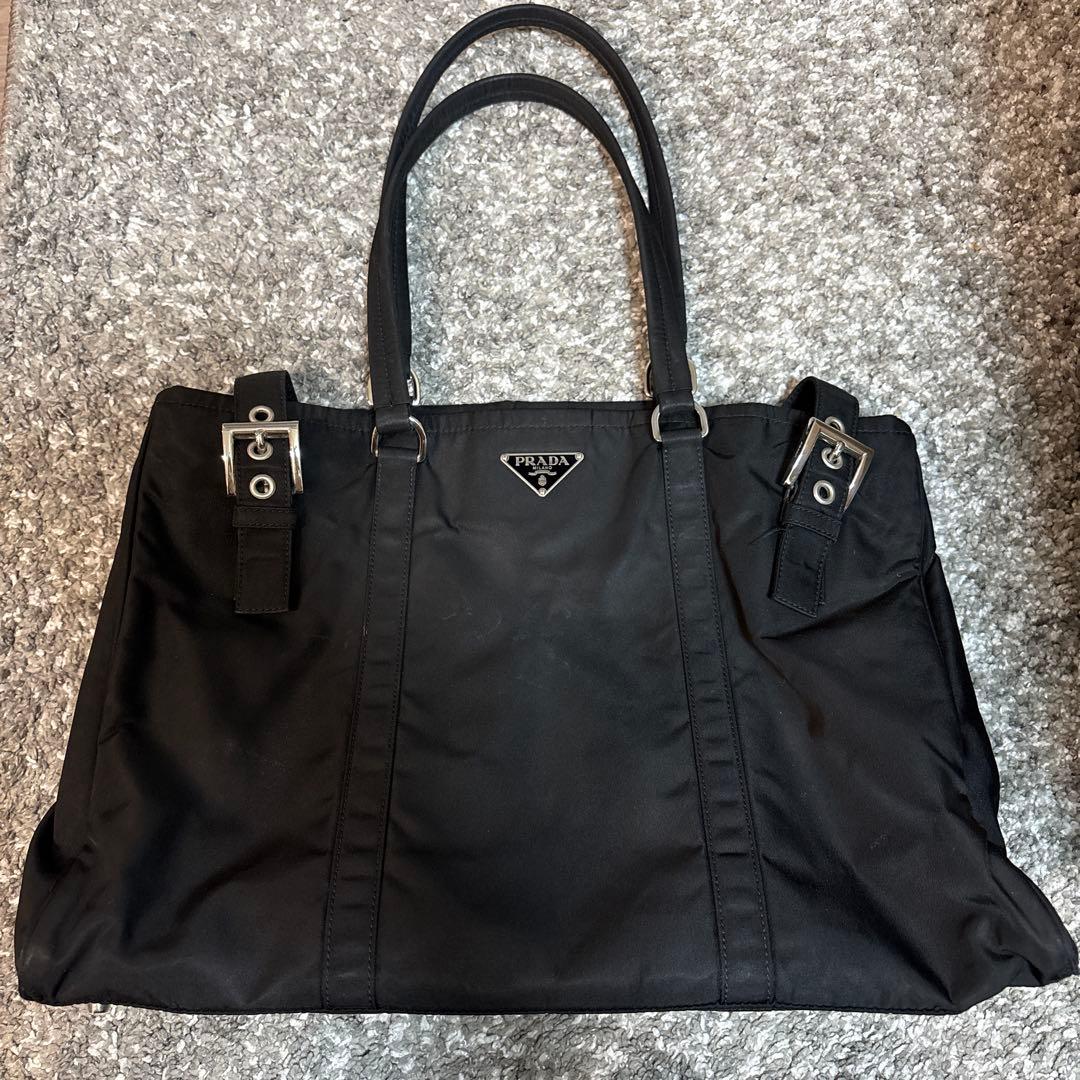 PRADA ブラックナイロントートバッグ　ビジネス