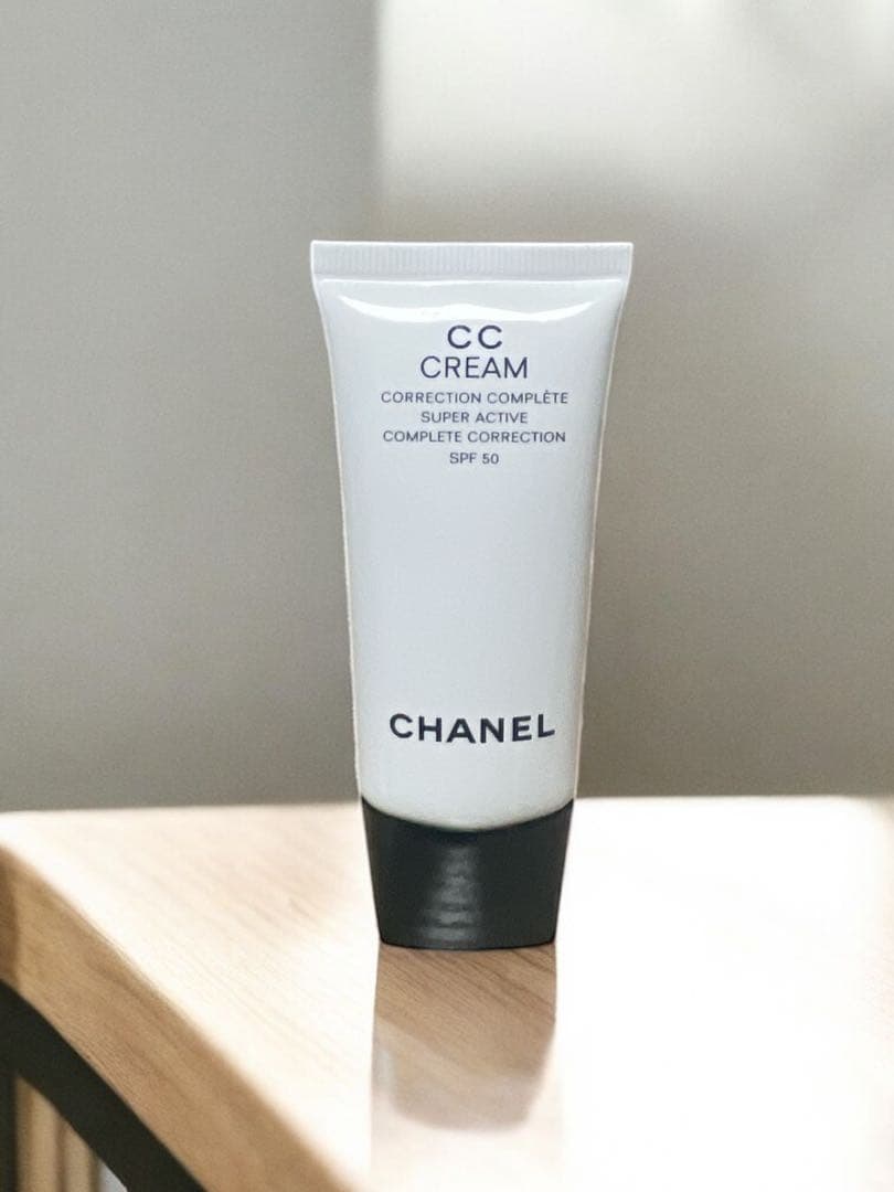 CHANEL CCクリーム N 30ml 10 ベージュ SPF 50