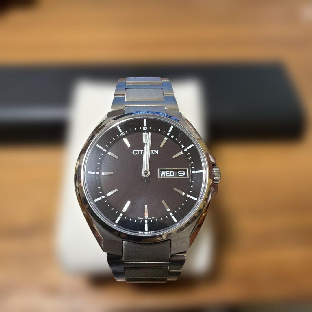 時計 CITIZEN ECO DRIVE