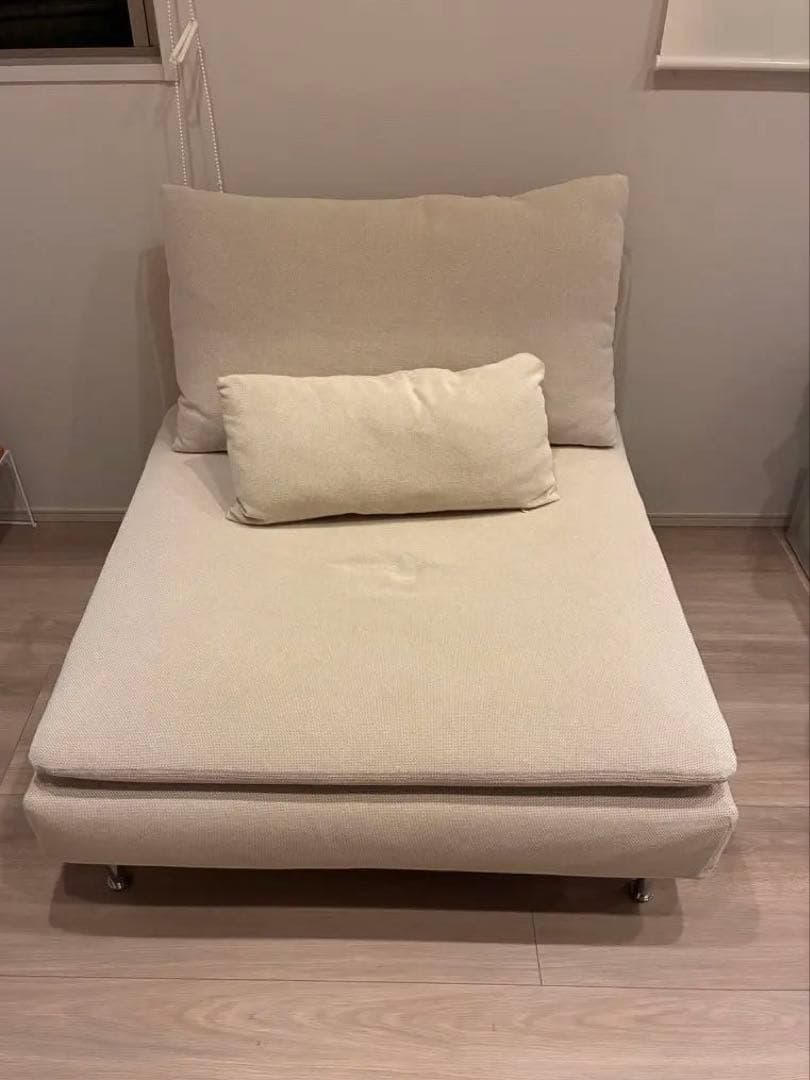 ベージュ色1人掛けソファIKEA(配送料込み)