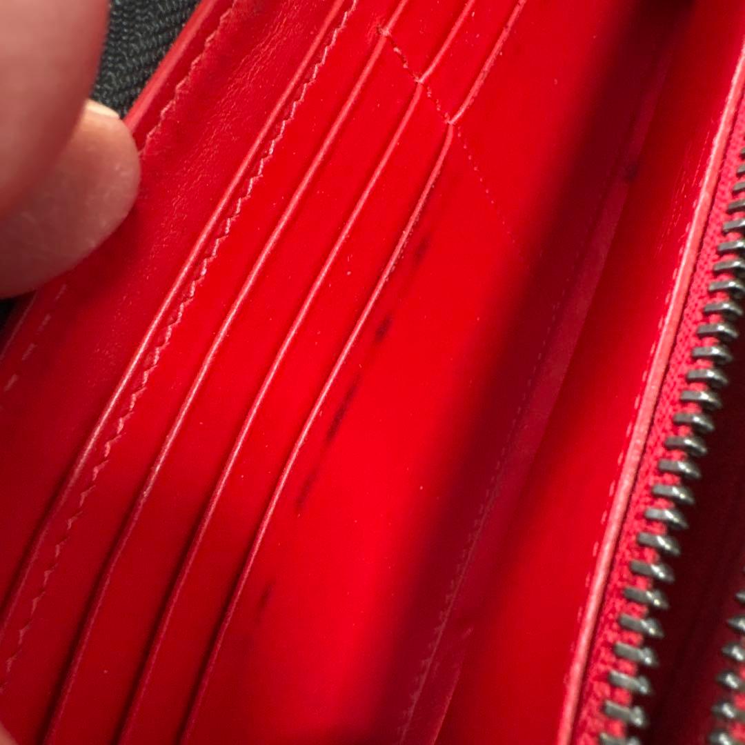 Christian Louboutin スタッズ長財布 ルブタン