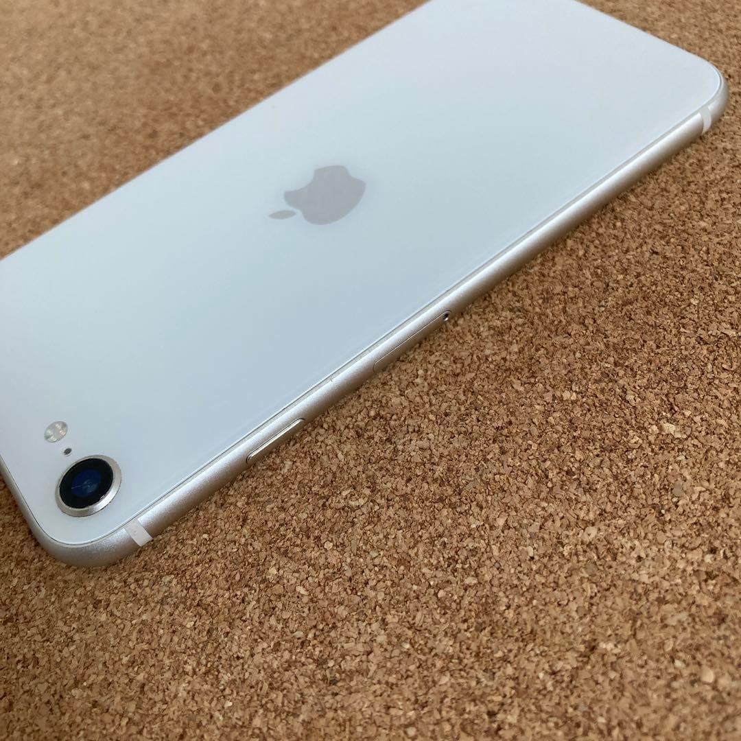 3987【早い者勝ち】iPhoneSE3 第3世代 64GB SIMフリー☆