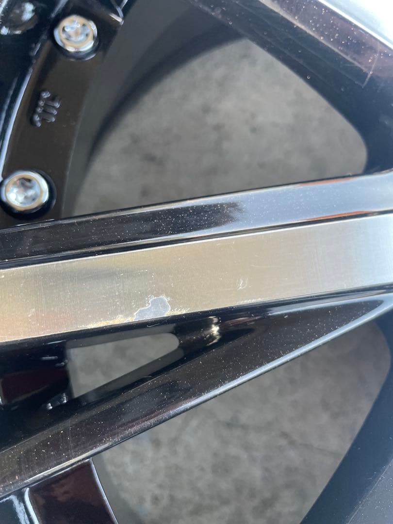 バリ山！　185/60R16 ヤリス　アクア　フィット　夏タイヤ