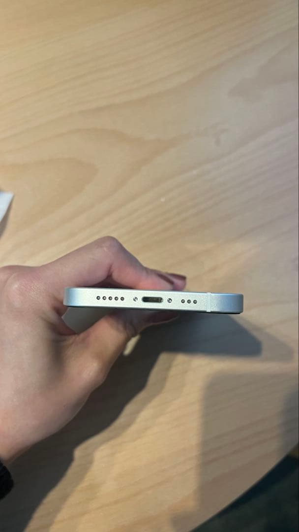 iPhone 12本体 128GB