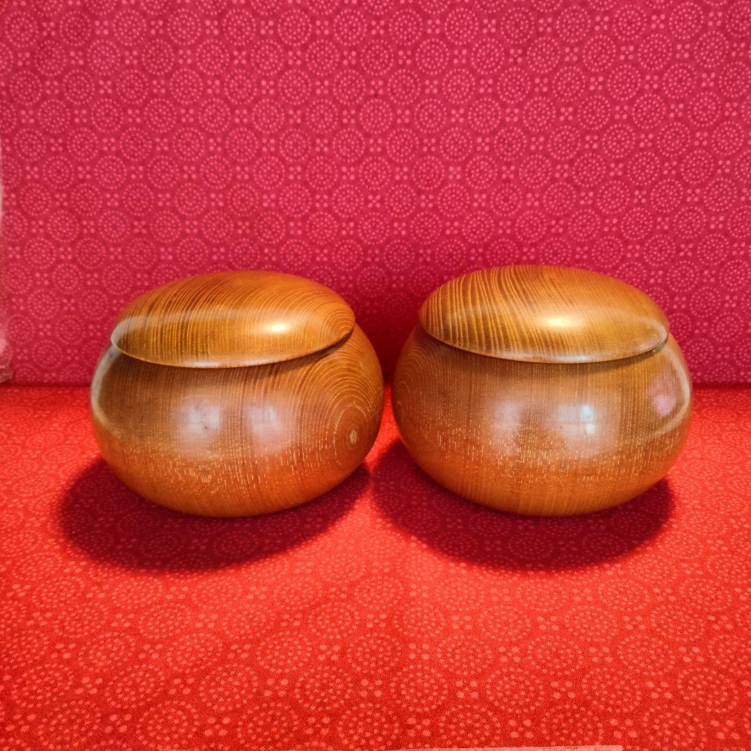 蛤白石那智黒石欅特大碁笥付き白33号 9.3mmUp高級白181個黒[懐志]碁笥