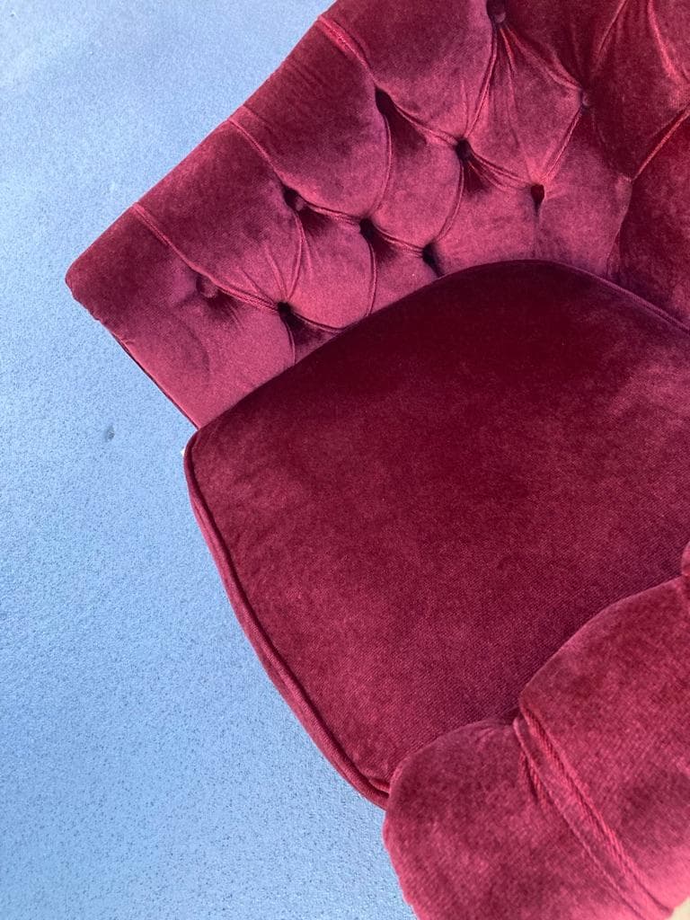 ヴィンセント　チェスターフィールド　1人掛けソファ　ベルベット　レッド