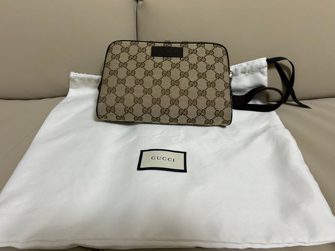 グッチ　ウエストバッグ　ポーチ　CG