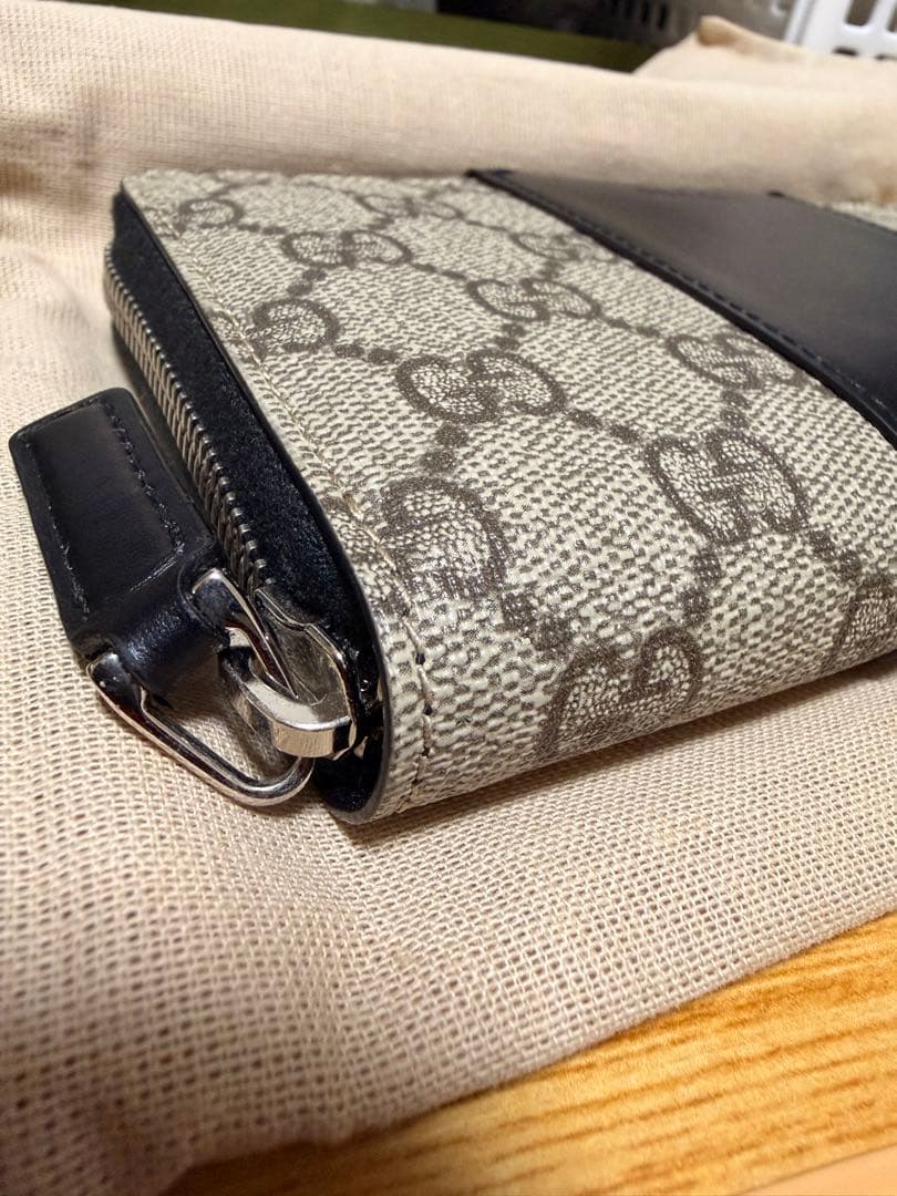 GUCCI GGキャンバス レザー 長財布