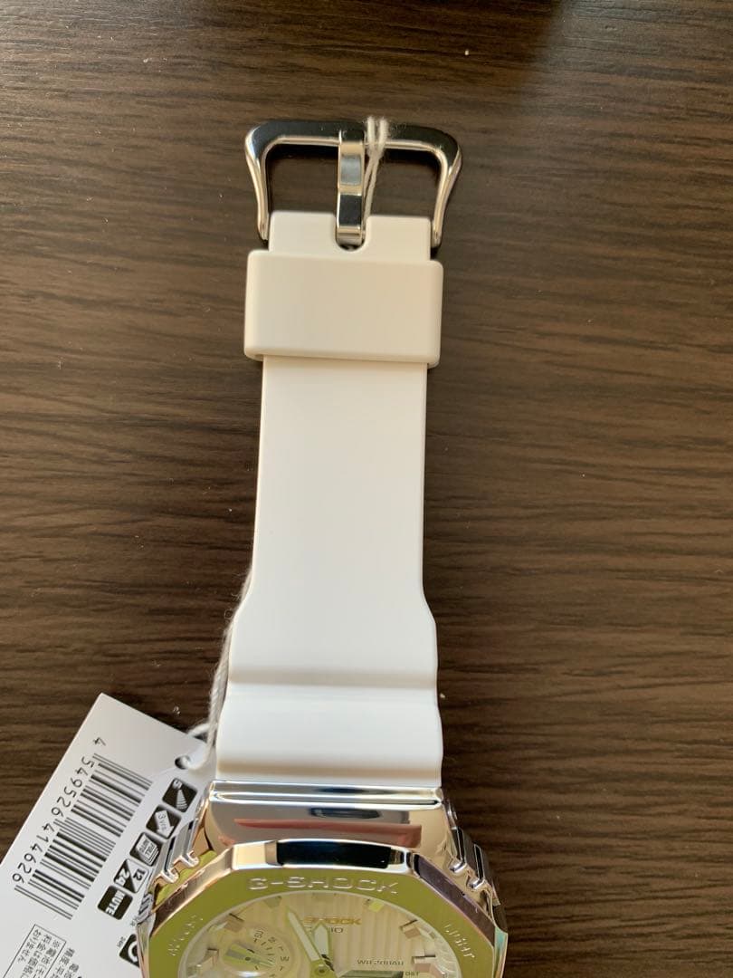 【新品未使用】カシオ G-SHOCK GM-2100 新発売モデル タグ付き
