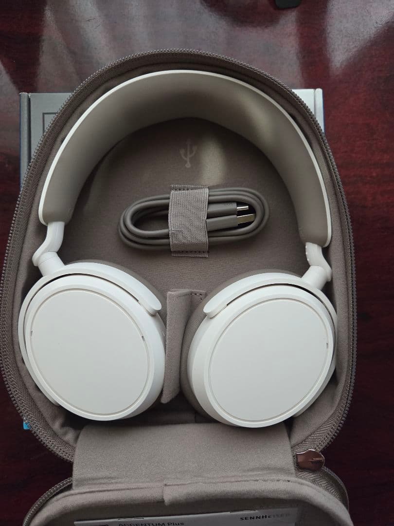 つ*く様 SENNHEISER ACCENTUM Plus Wireless ヘ