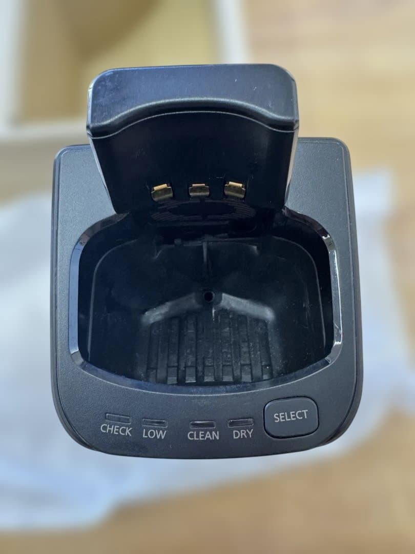 パナソニック ES-LV7W-K ラムダッシュ 5枚刃 風呂剃り可能 洗浄器付き