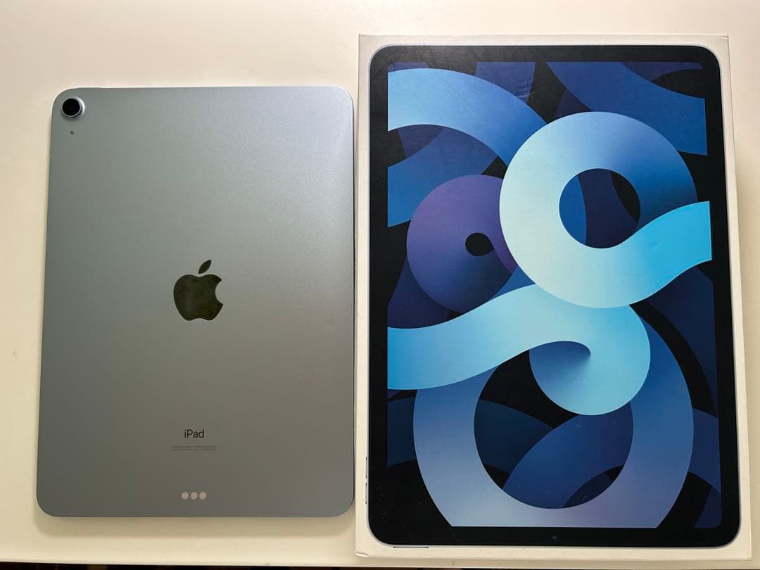 Apple iPad Air 第4世代 64GB スカイブルー／箱・充電器
