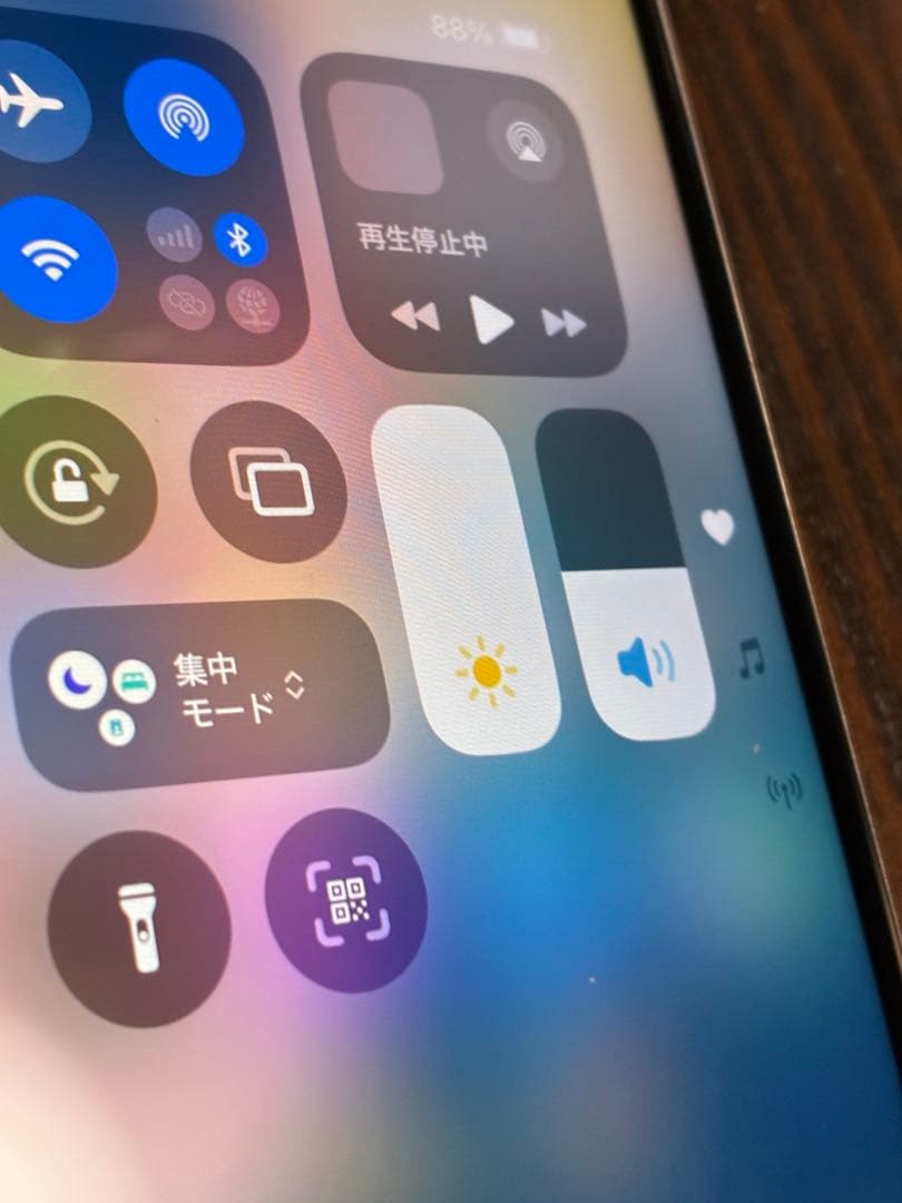 iPhone SE 2 128gb シルバー 本体　ジャンク