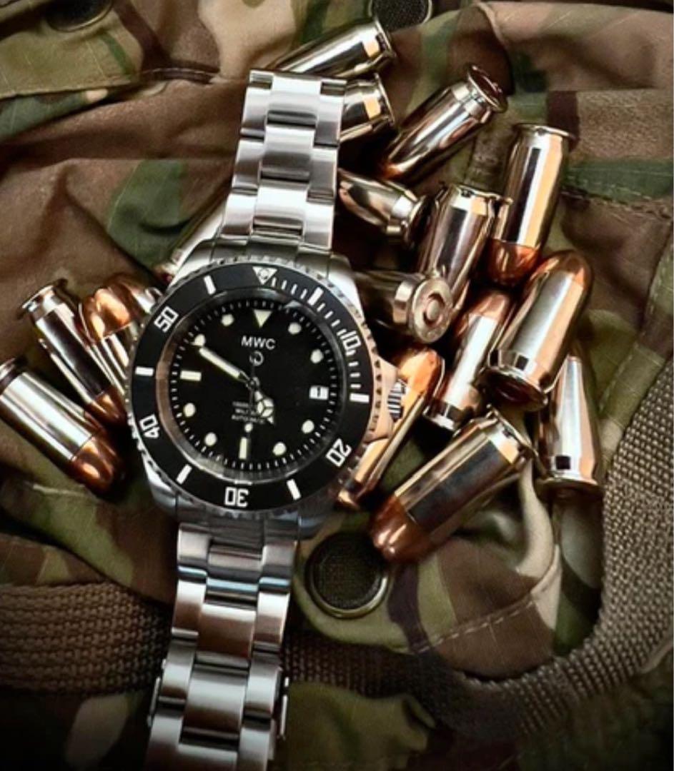 z*k様 美品 MWC ステンレス Steel クオーツ ミリタリーダイバーズウ