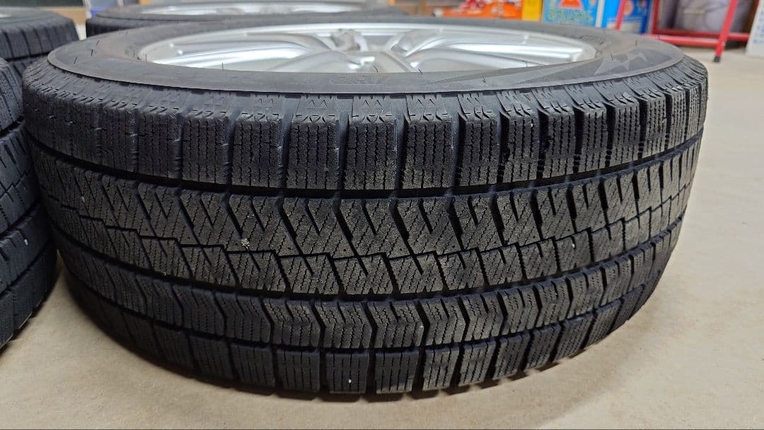 215/55R17 VRX2 17インチ スタッドレスタイヤ ホイールセット