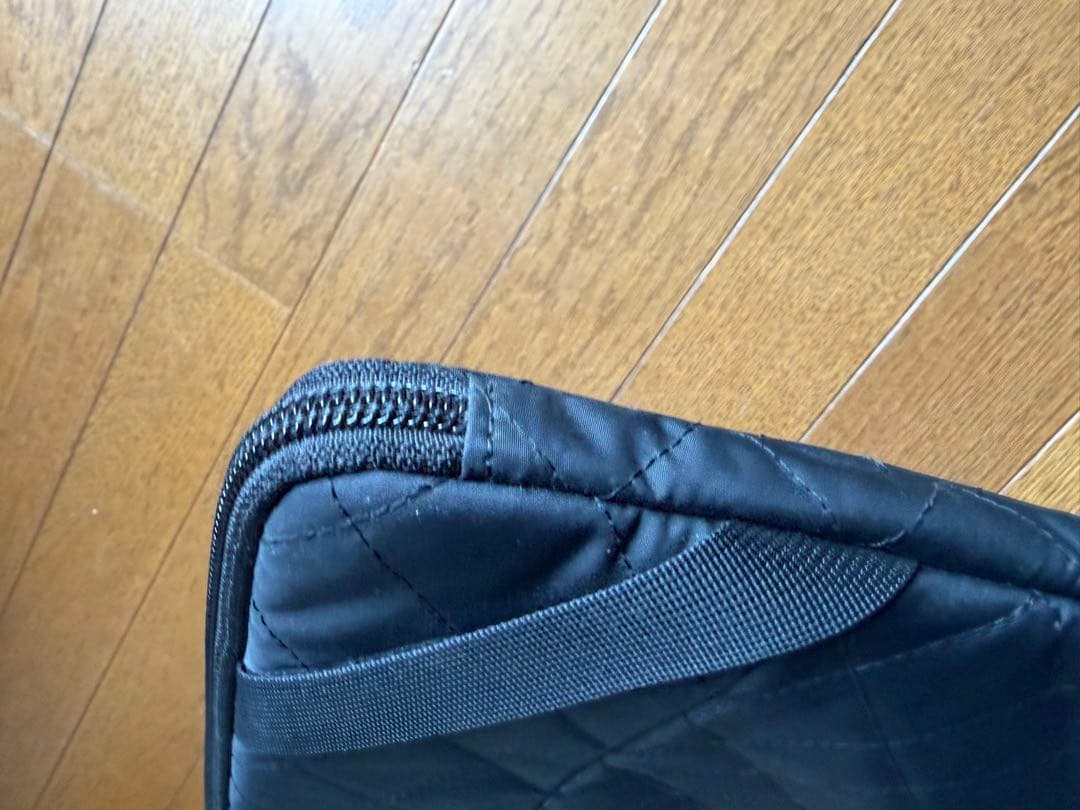 HEADPORTER BLACK BEAUTY iPadケース キルティング